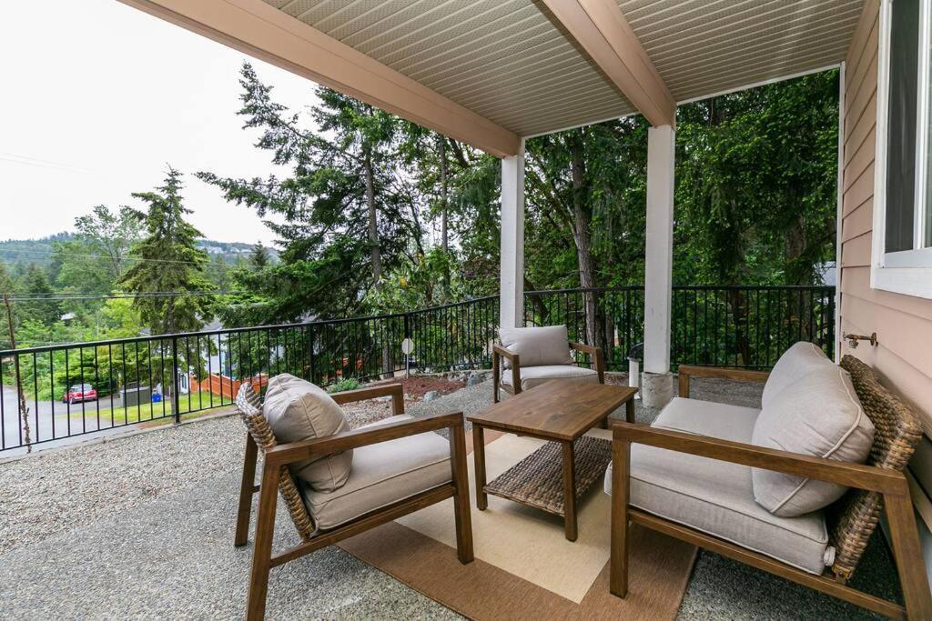 Cozy Renovated Oasis W Private Terrace & Parking Villa Victoria Bagian luar foto